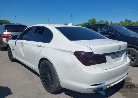 2012 BMW 740I z USA, uszkodzony, nr VIN WBAKA4C58CDS99459